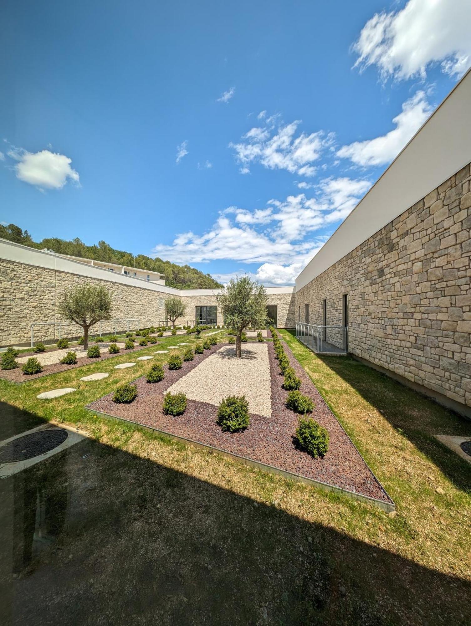 Hotel Des Thermes Des Fumades Allegre Les Fumades Exteriér fotografie